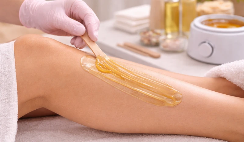 evde ağda hizmeti bacak, kol ağda uygulaması profesyonel ve hijyenik bakım