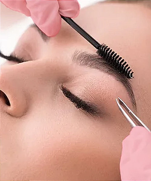 evde kaş alma ve şekillendirme hizmeti profesyonel yüz bakımı